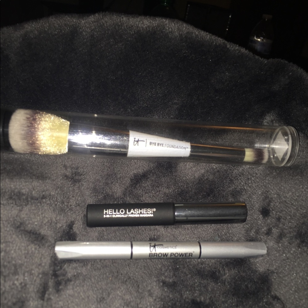 Assorted bundle of 3